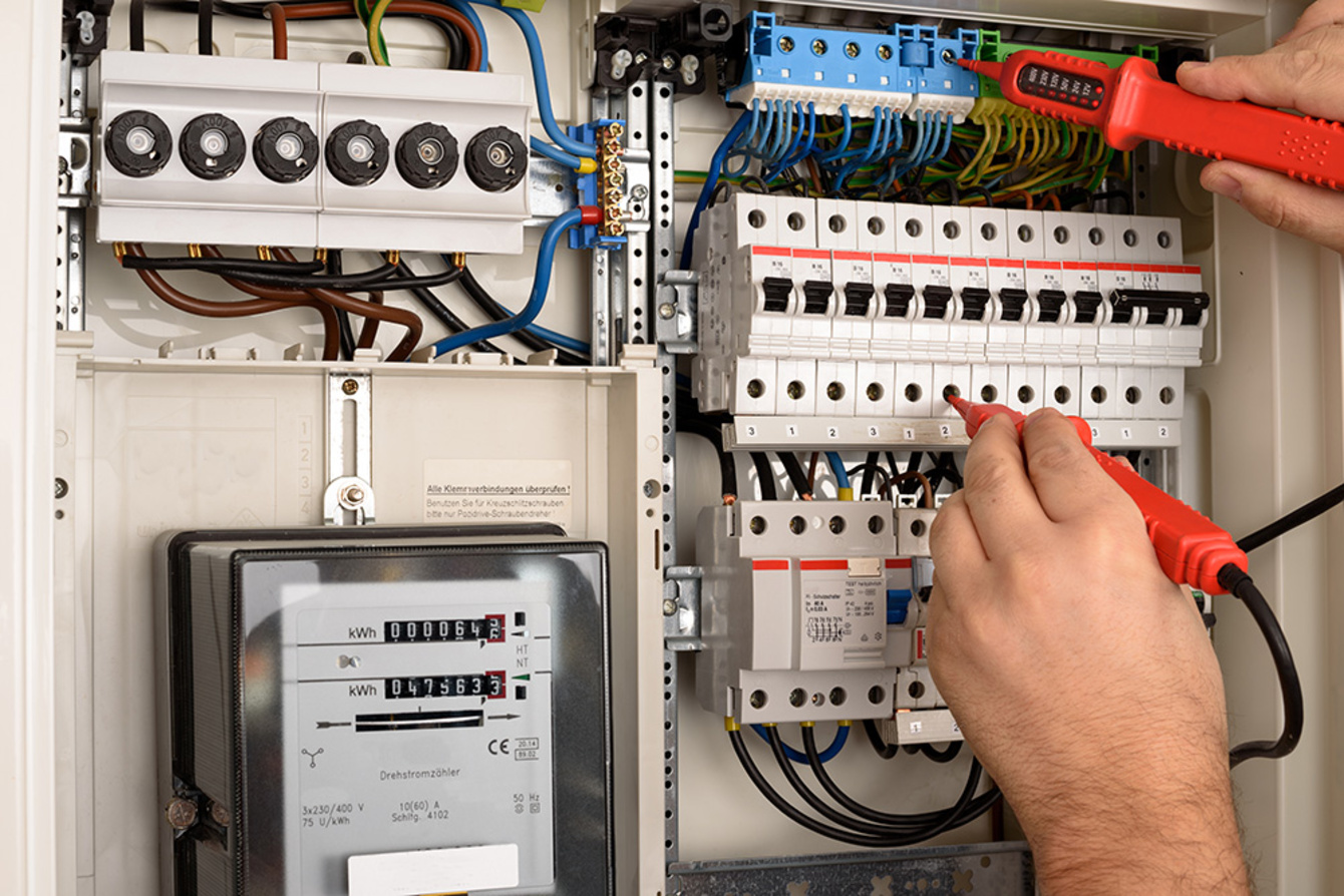 E-Check bei Elektro-Service Graubner in Bad Lauchstädt/Schafstädt
